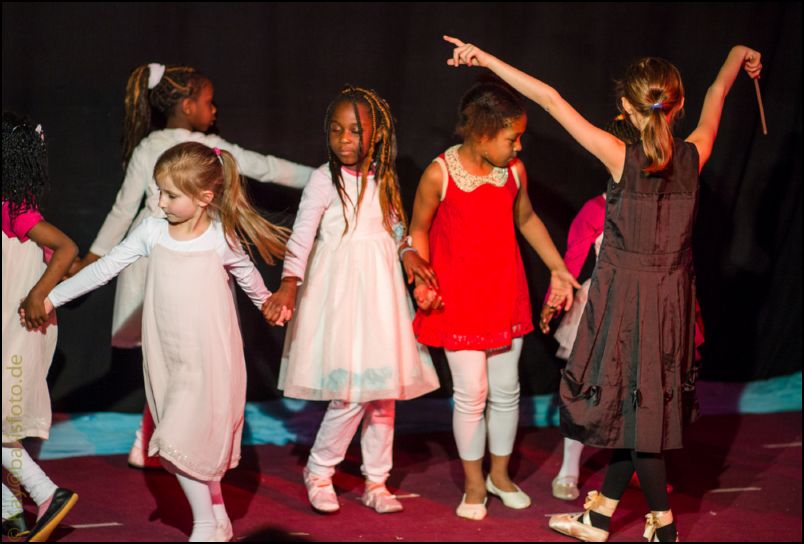 tarantella-23-5-15-bro-1DBL2001