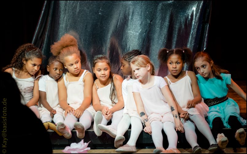 tarantella-10-10-15-bro-BFXT6359