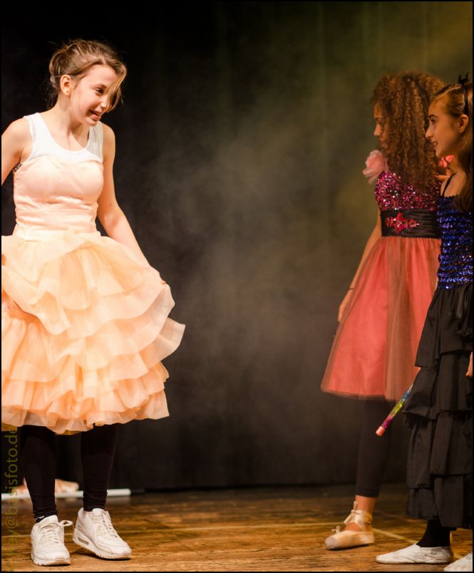 tarantella-13-12-15-bro-BFXT6474